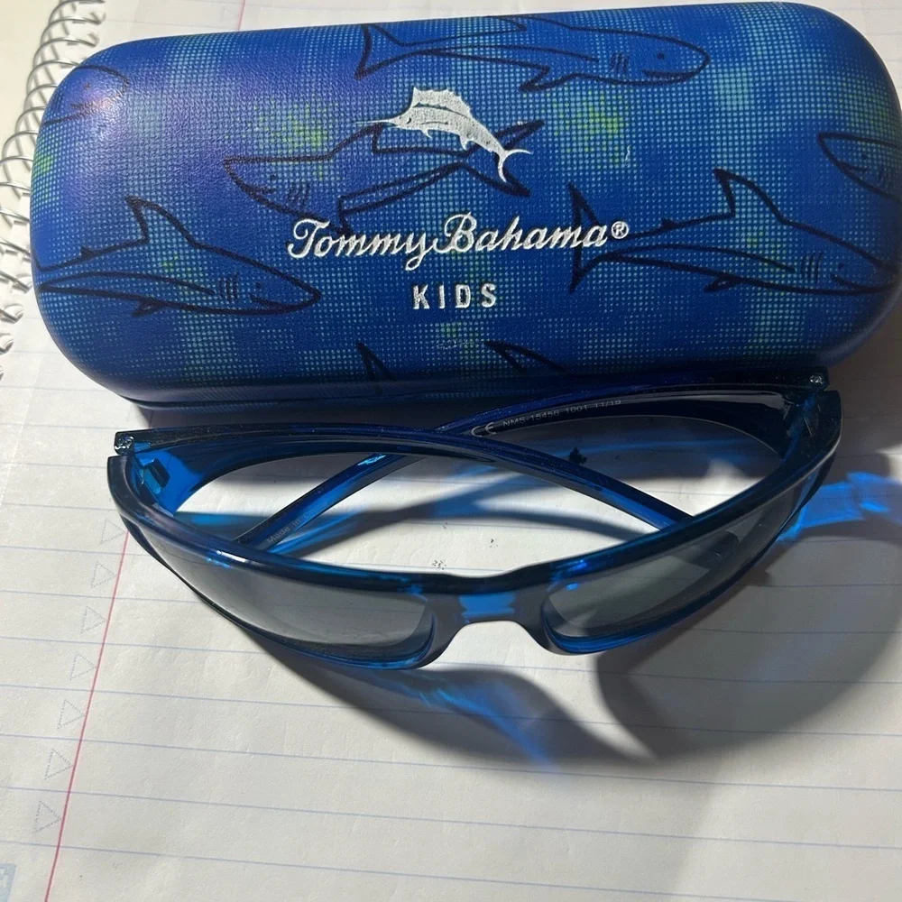 Tommy Bahama kids sunglasses shades UV sun protection glasses eyewear vacation